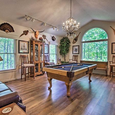 Eclectic Cabin With Hot Tub 1 Mi To Ober Gatlinburg Exteriör bild