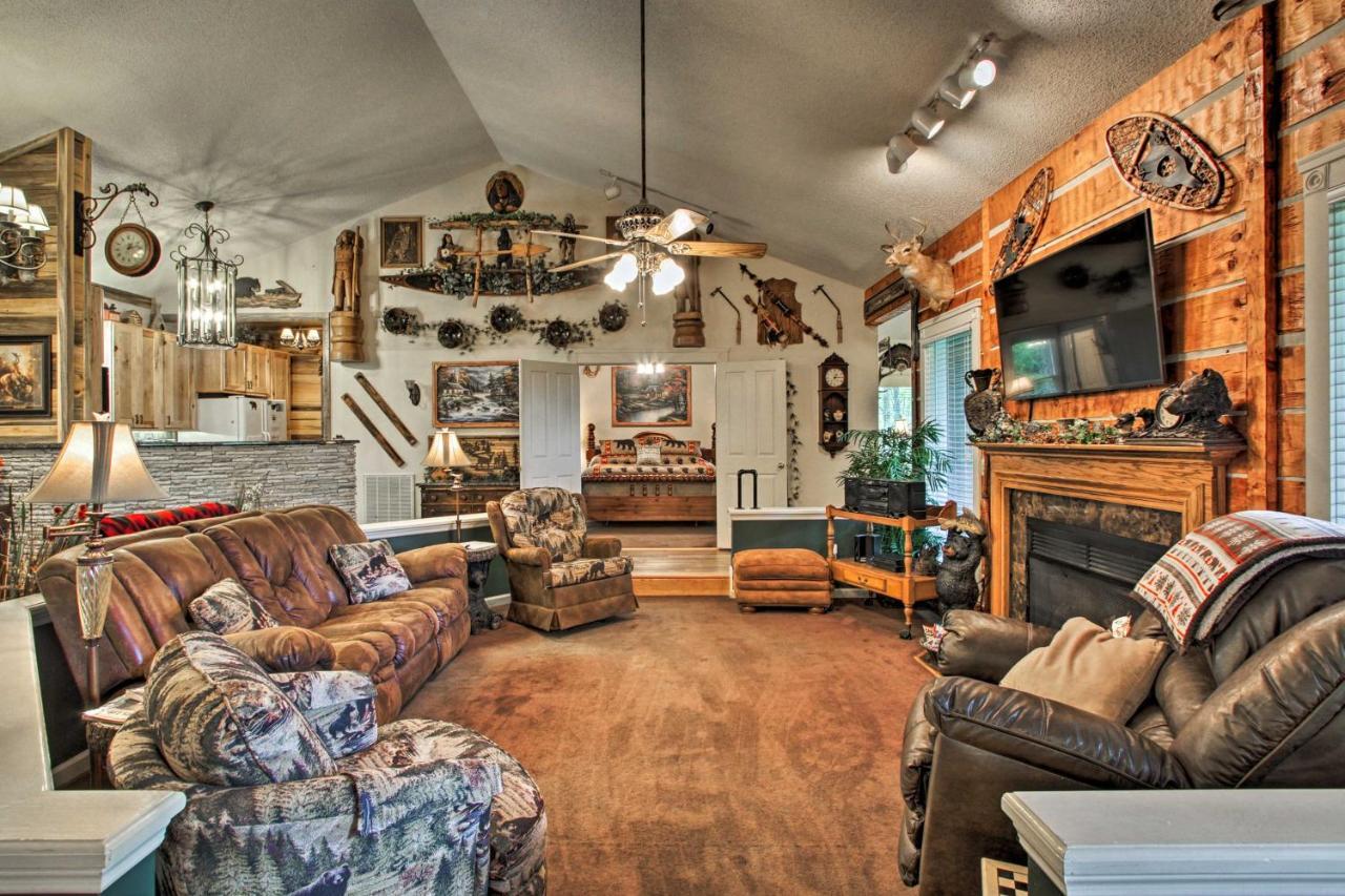 Eclectic Cabin With Hot Tub 1 Mi To Ober Gatlinburg Exteriör bild